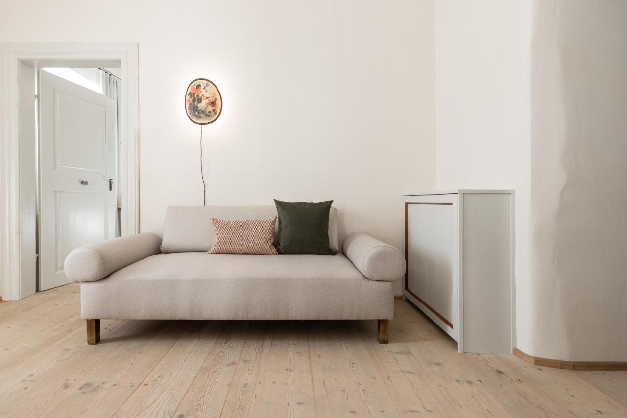 Smart Suites Kaltern - Apartments Am Kalterer See Εξωτερικό φωτογραφία